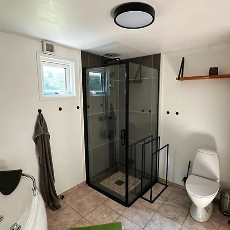 Nyaraló 6 Person In Hals-by Traum